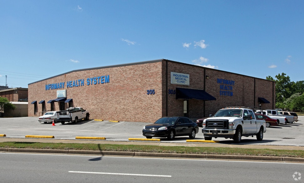 305 N Water St, Mobile, AL for lease - Primary Photo - Image 1 of 4