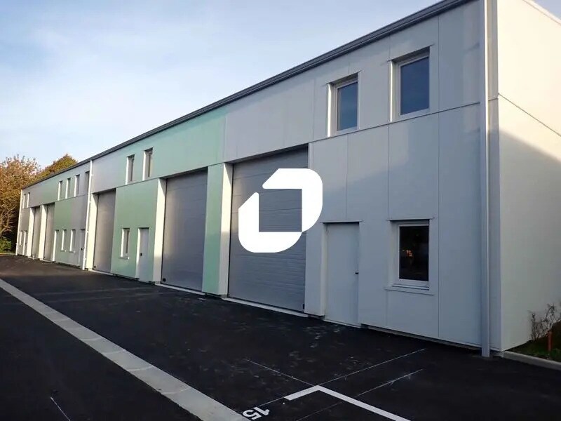 Flex in Novillers for lease Building Photo- Image 1 of 14