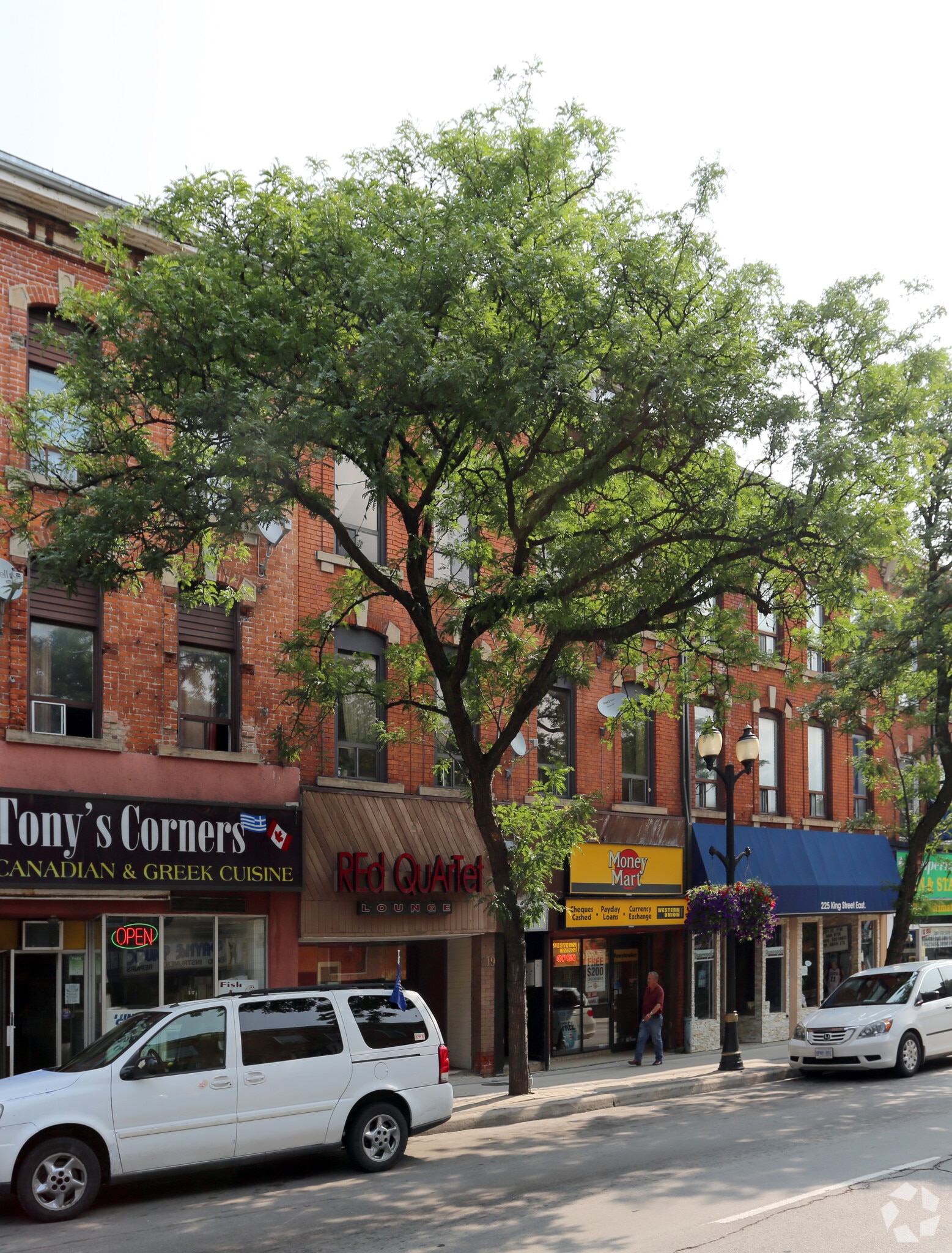 219-221 King St E, Hamilton, ON for sale Primary Photo- Image 1 of 5
