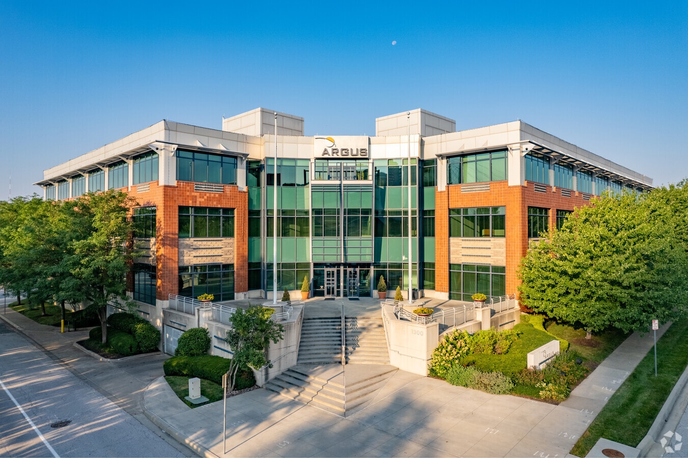 1300 Washington St, Kansas City, MO 64105