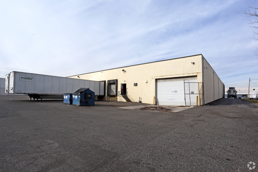 514 Kaiser Dr, Folcroft, PA for lease - Building Photo - Image 3 of 3