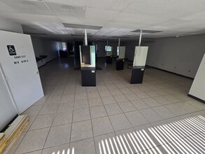 2501-2531 N State Road 7, Margate, FL for lease Interior Photo- Image 2 of 20