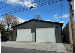 1228 4th Ave, Coraopolis PA - Warehouse