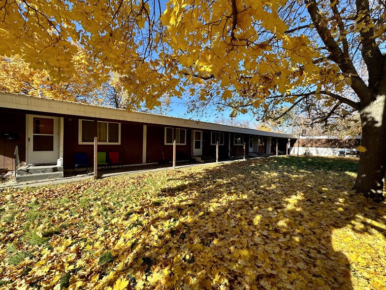 940 Avenue B, Billings, MT for sale - Primary Photo - Image 1 of 13