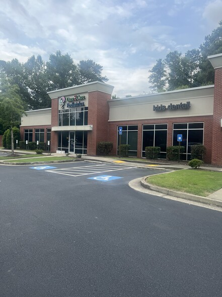 11125 Jones Bridge Rd, Alpharetta, GA for lease - Building Photo - Image 1 of 20