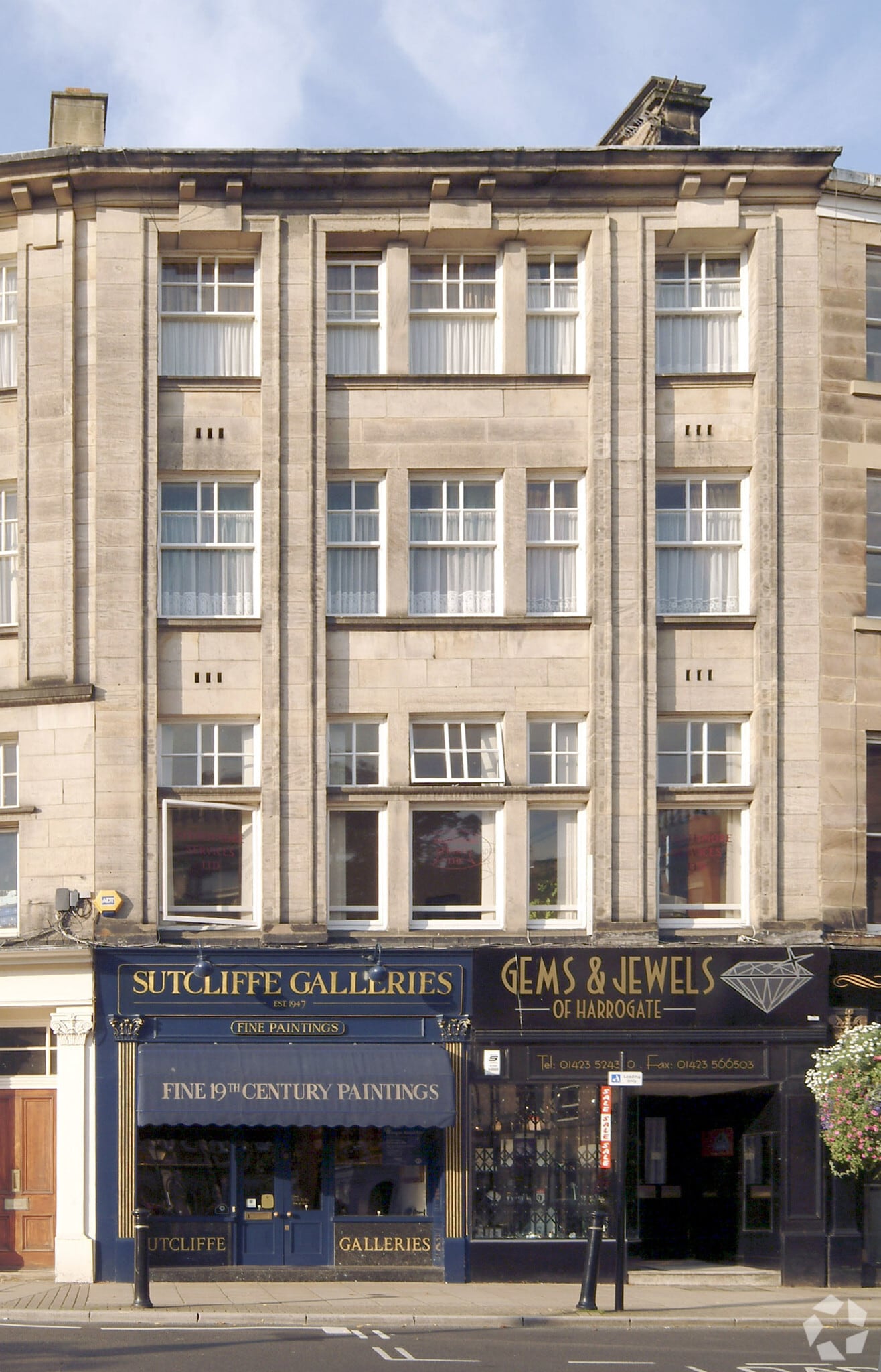 5 Royal Para, Harrogate for sale Primary Photo- Image 1 of 1