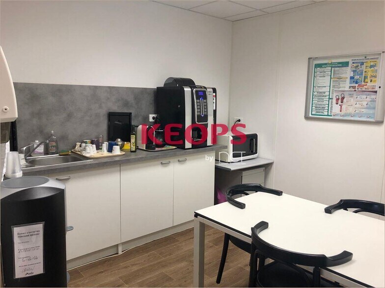 Flex in Labège for lease - Building Photo - Image 2 of 12