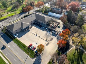 805 Chatham Rd, Springfield, IL - AERIAL  map view - Image1