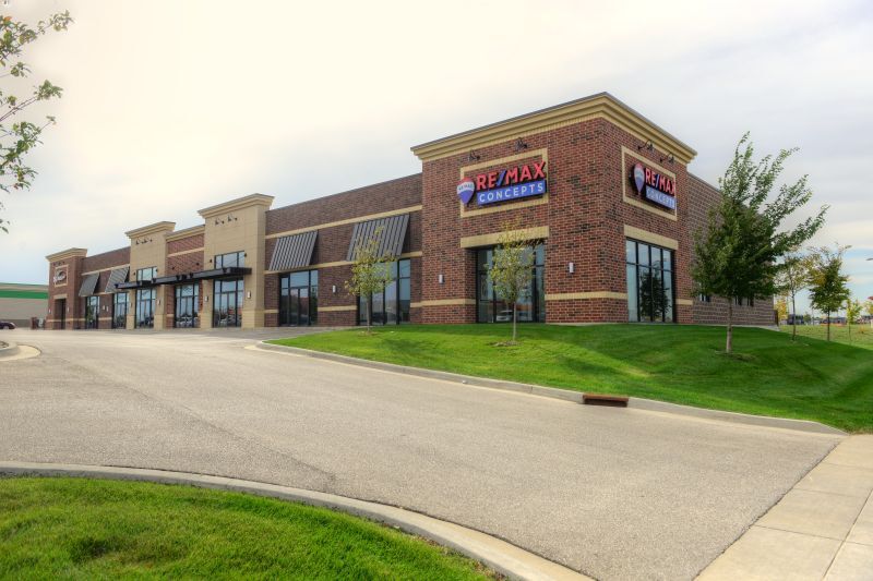 5235 Buffalo Ridge Dr, Cedar Rapids, IA for lease Building Photo- Image 1 of 6