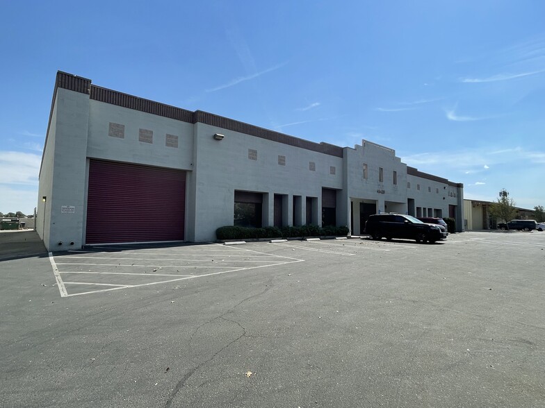 45428 Trevor Ave, Lancaster, CA for lease - Building Photo - Image 2 of 27