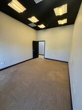 120 E 5th St, Edmond, OK for lease Interior Photo- Image 2 of 3