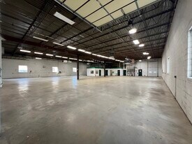 N90W14635 Commerce Dr, Menomonee Falls WI - Warehouse