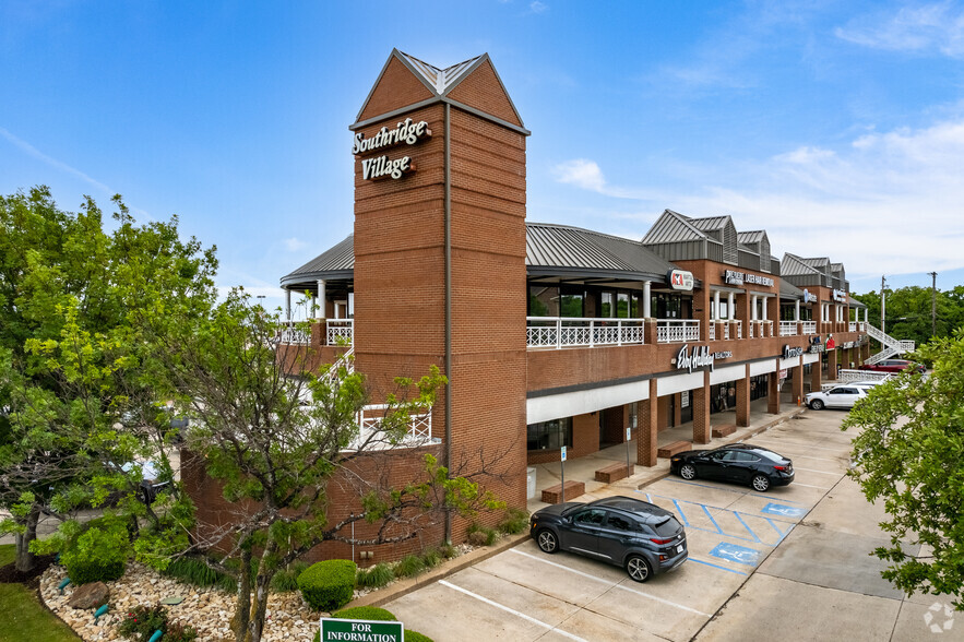 2430 E Interstate 35 S, Denton, TX for lease - Building Photo - Image 3 of 7