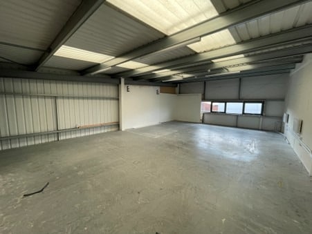Broughton St, Manchester for lease - Interior Photo - Image 3 of 5