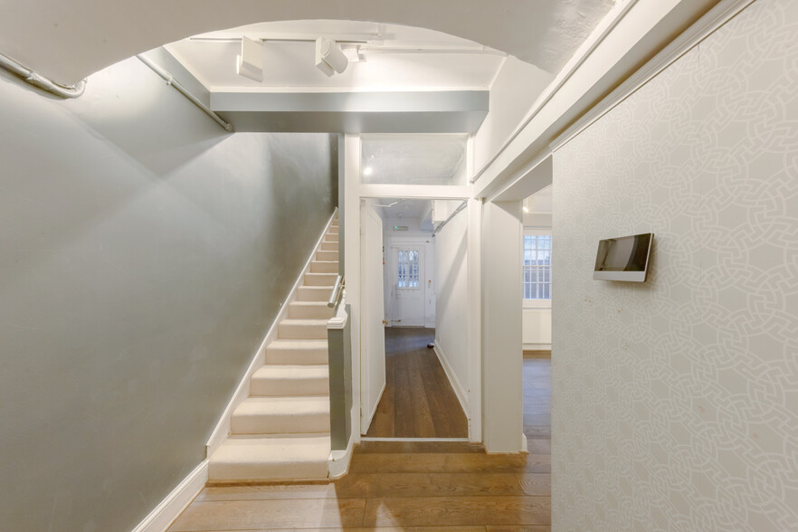 39 Thurloe St, London for lease - Building Photo - Image 3 of 7