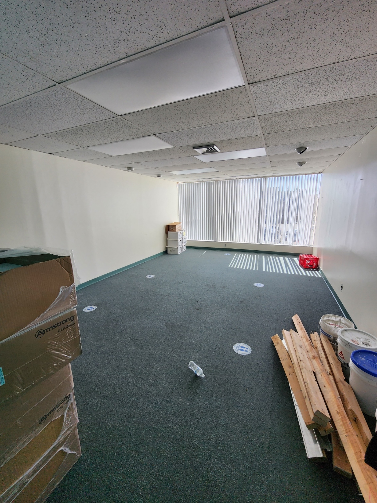 42-40 Bell Blvd, Bayside, NY for lease Interior Photo- Image 1 of 2