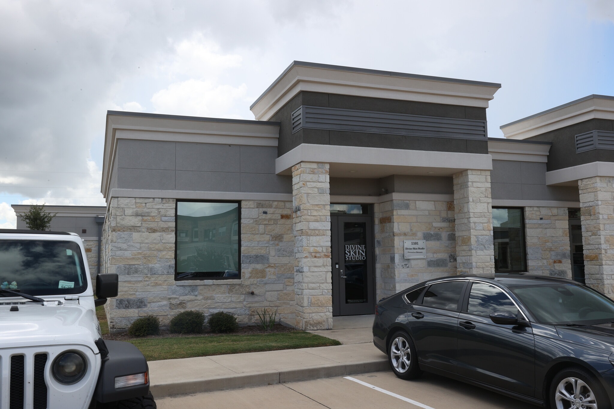 23410 Grand Reserve Dr, Katy, TX for lease Building Photo- Image 1 of 26