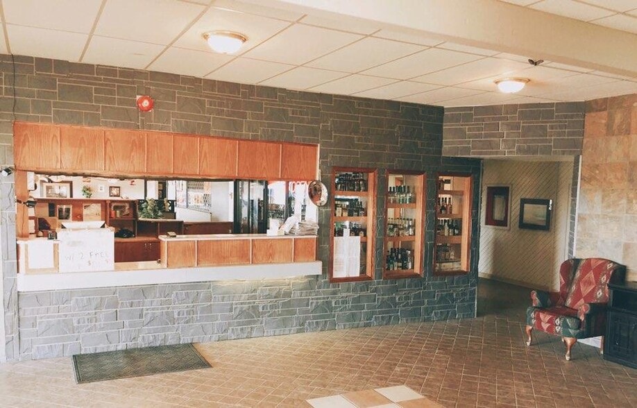 4001 Highway St, Valleyview, AB for sale - Building Photo - Image 3 of 11