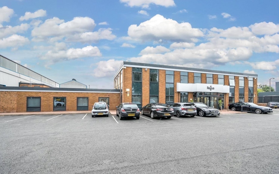 Stourport Rd, Kidderminster for lease - Building Photo - Image 2 of 3