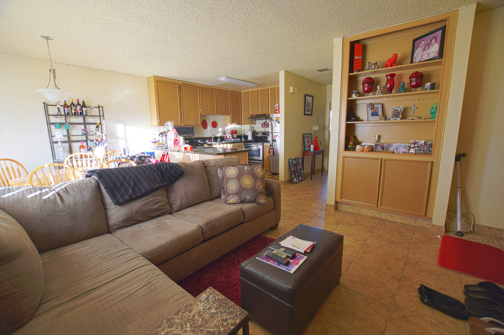 939 E Washington Ave, El Cajon, CA for sale Interior Photo- Image 1 of 1