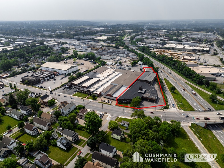 5200 Harvard Ave, Newburgh Heights, OH for sale - Building Photo - Image 3 of 11