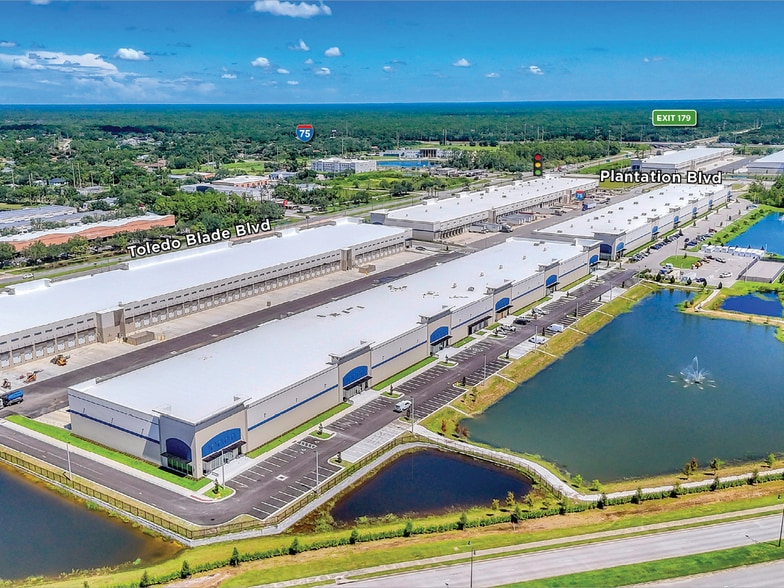 1-75 Toledo Blade Blvd, North Port, FL for lease - Building Photo - Image 3 of 5