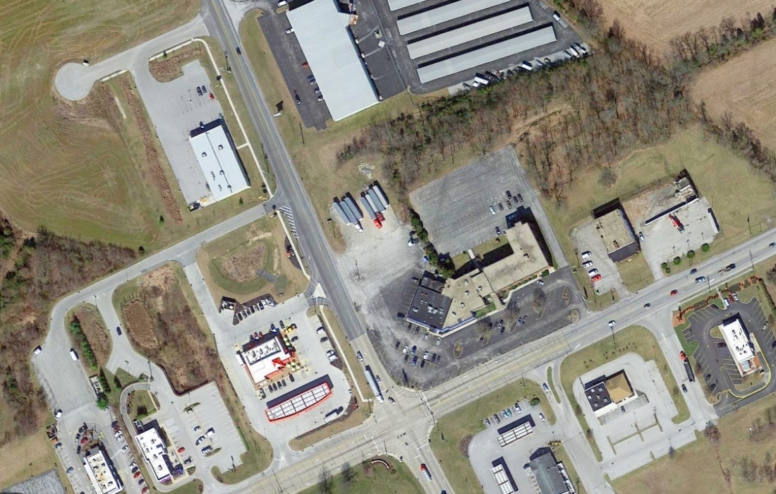 6110 York Road, New Oxford, PA for lease Primary Photo- Image 1 of 2