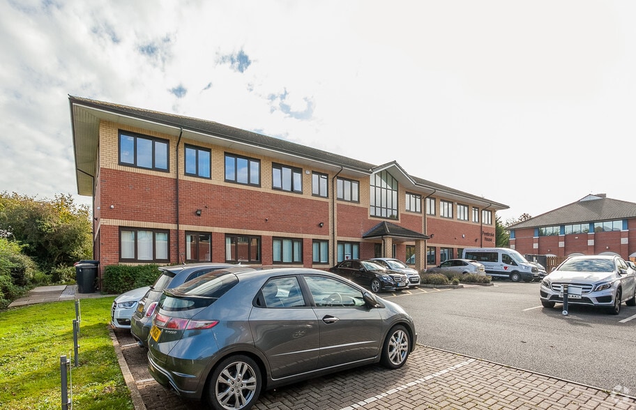Ellice Way, Wrexham for lease - Building Photo - Image 3 of 8