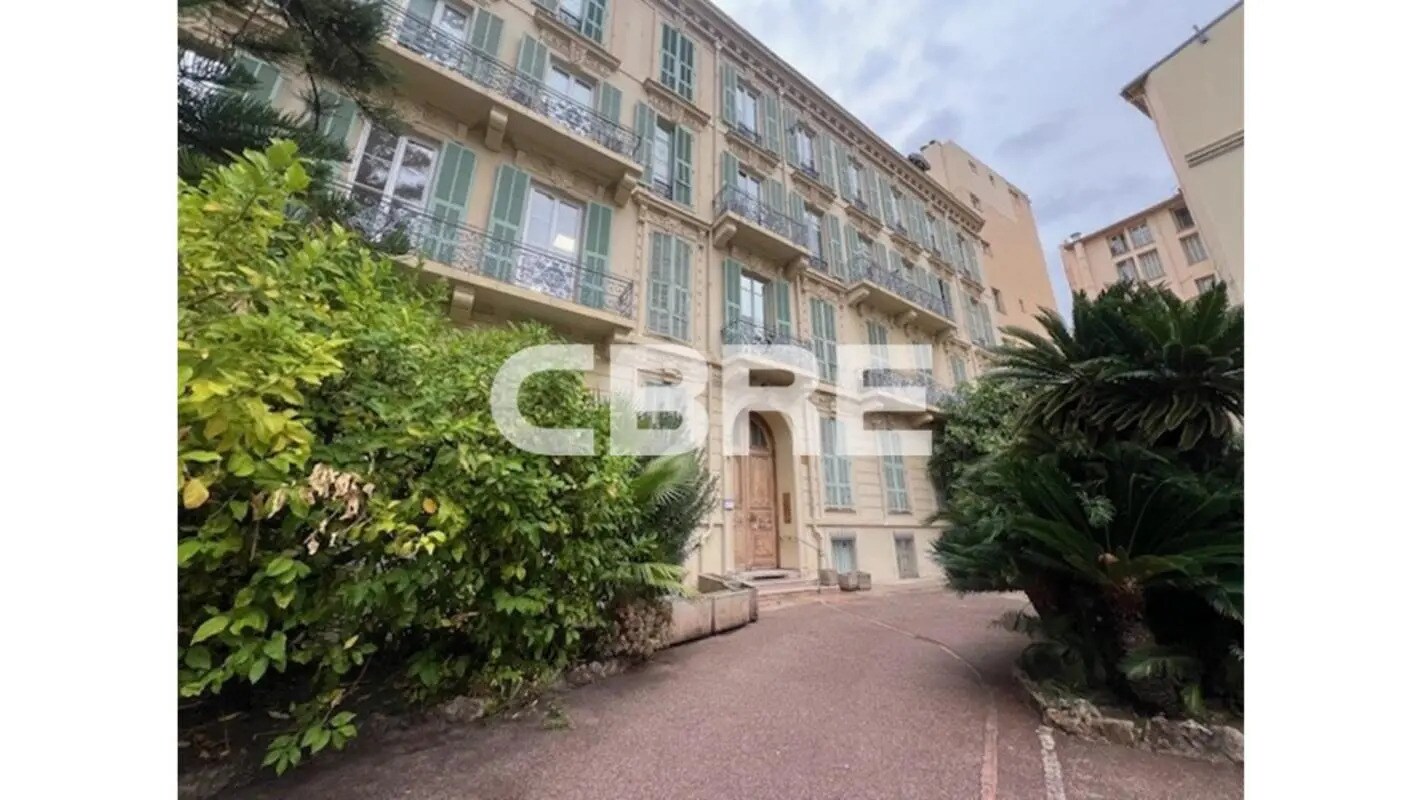 Office in Nice for lease Building Photo- Image 1 of 42