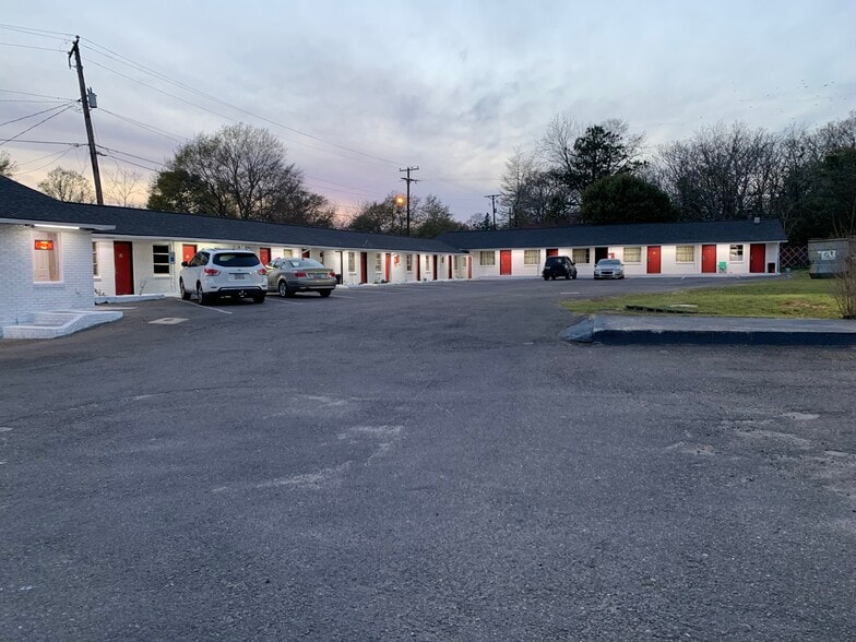 249 Lee St, Johnston, SC for sale - Building Photo - Image 1 of 1