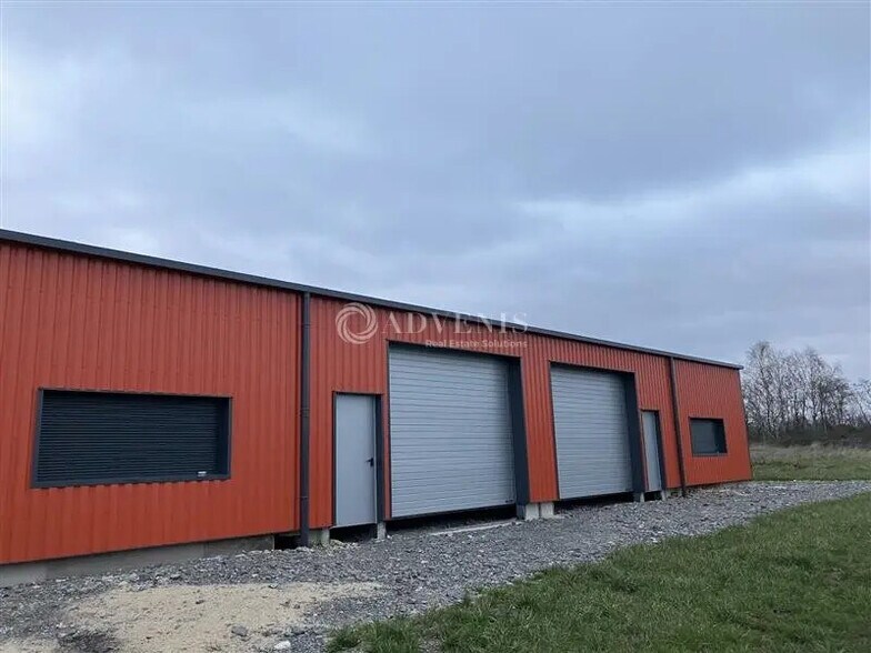 Flex in Vierzon for lease - Building Photo - Image 1 of 2