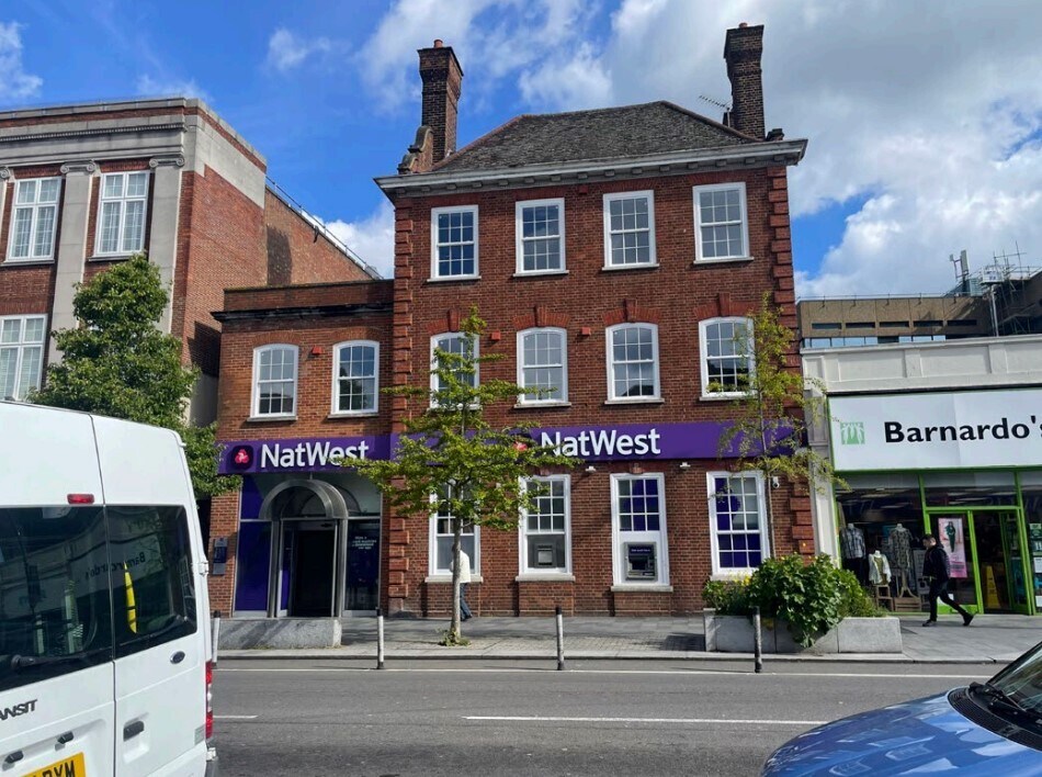 65 Eltham High St, London for sale Primary Photo- Image 1 of 1