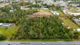 5± Acres in the Heart of Panama City - Owner Financed Property