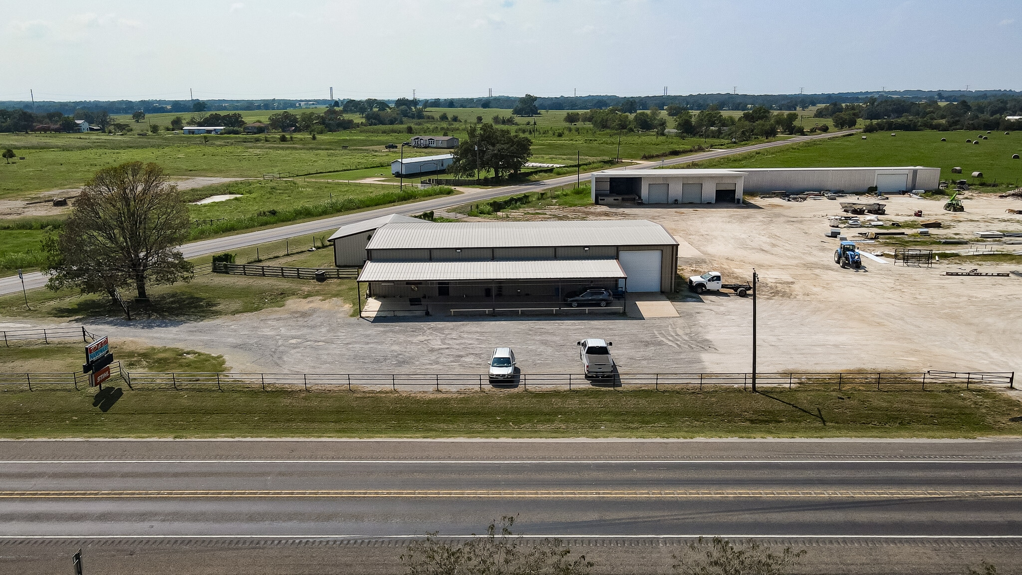 17552 U. S 79 Blvd, Marquez, TX for lease Interior Photo- Image 1 of 1