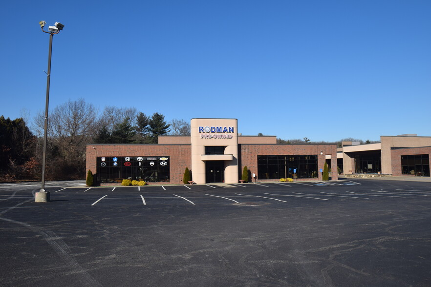 45-53 Washington St, Foxborough, MA for lease - Building Photo - Image 2 of 4