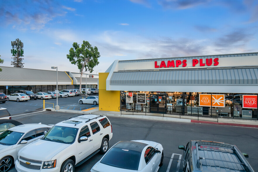 1348-1438 W 7th St, Upland, CA for lease - Building Photo - Image 1 of 9