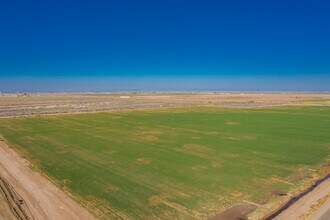 194 E Harris Rd, Imperial, CA - AERIAL  map view - Image1