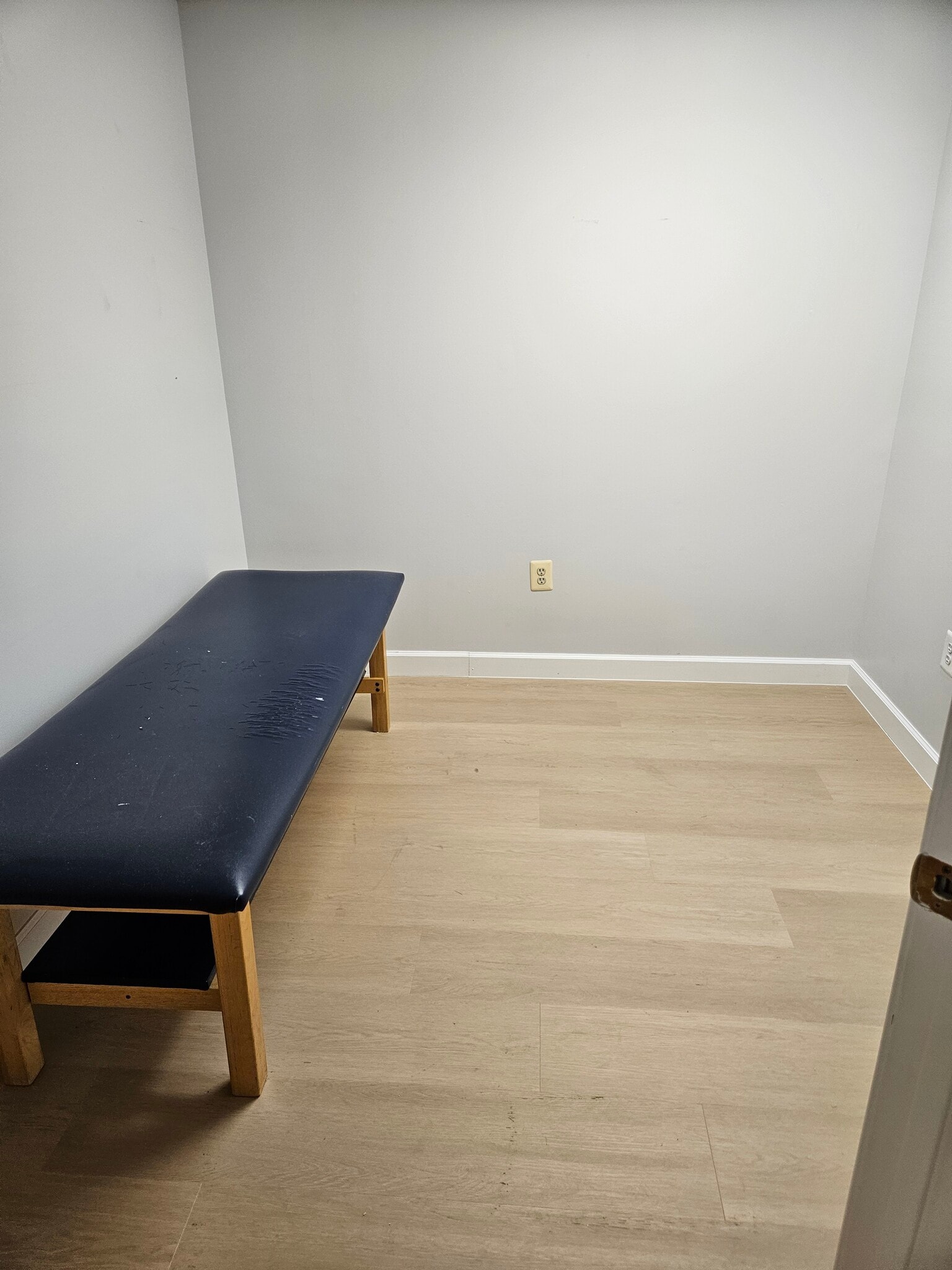 13217-19821 Executive Park Ter, Germantown, MD for lease Interior Photo- Image 1 of 10