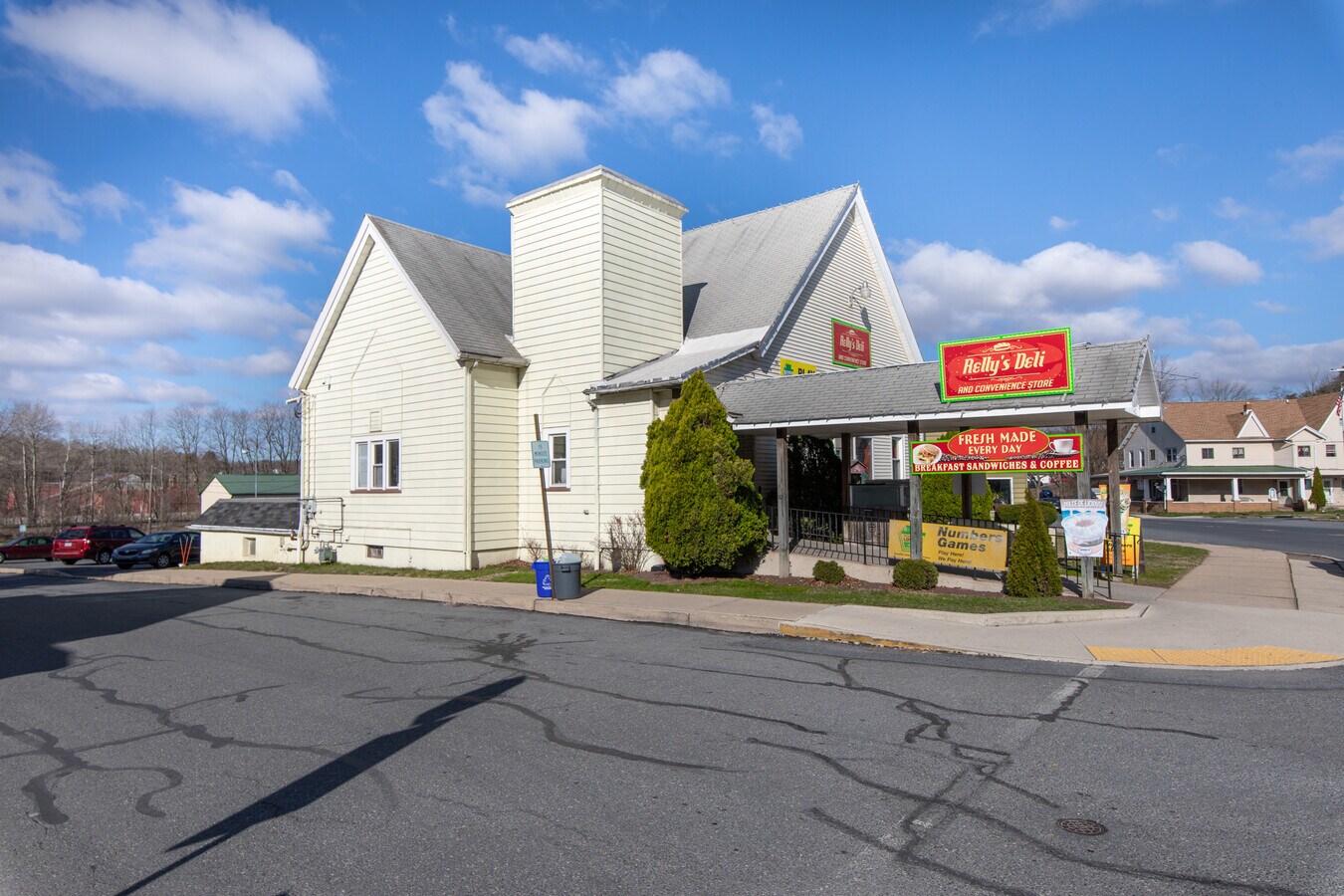 600 White St, Bowmanstown, PA 18030