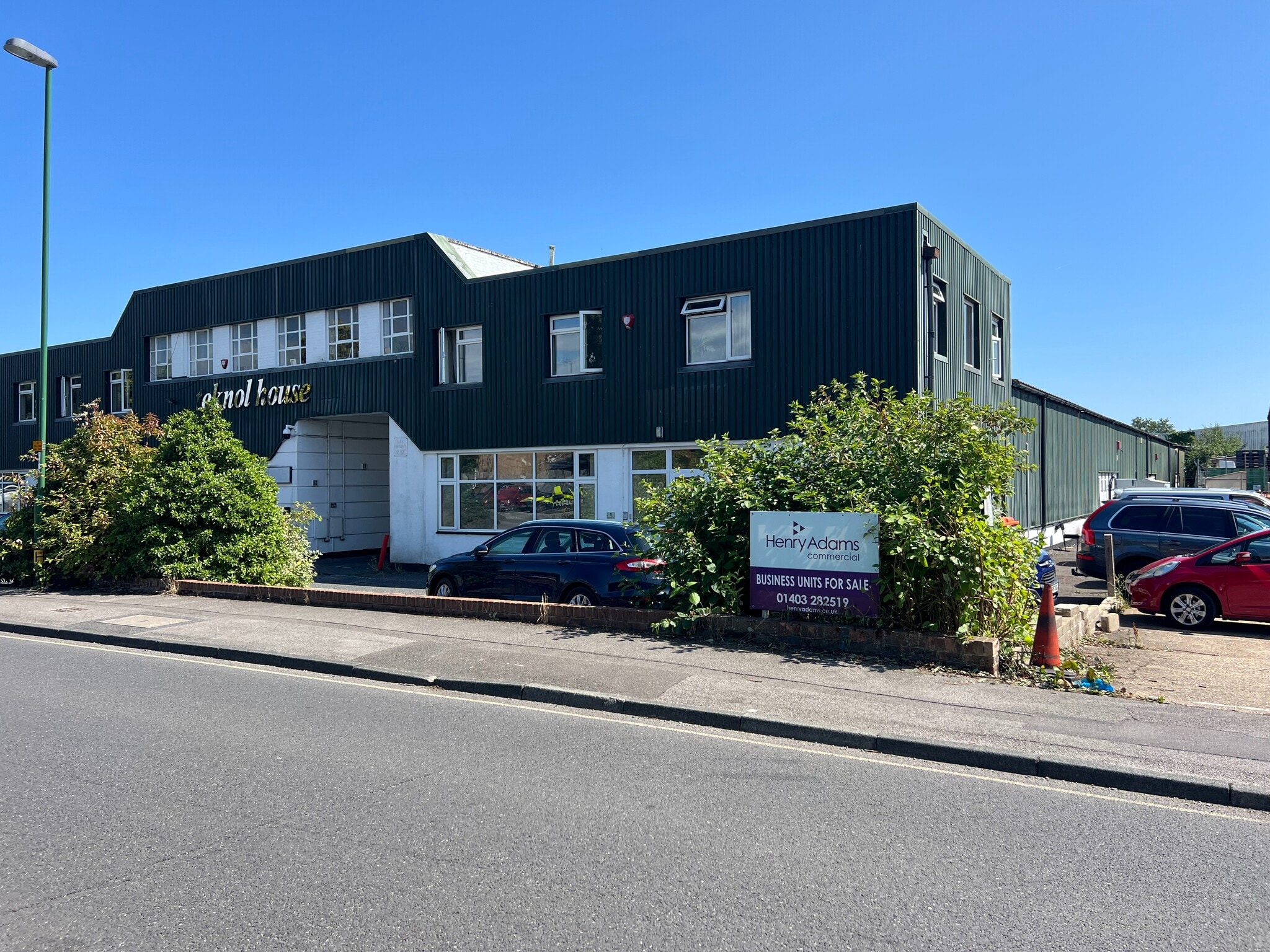 Victoria Rd, Burgess Hill for sale Primary Photo- Image 1 of 1