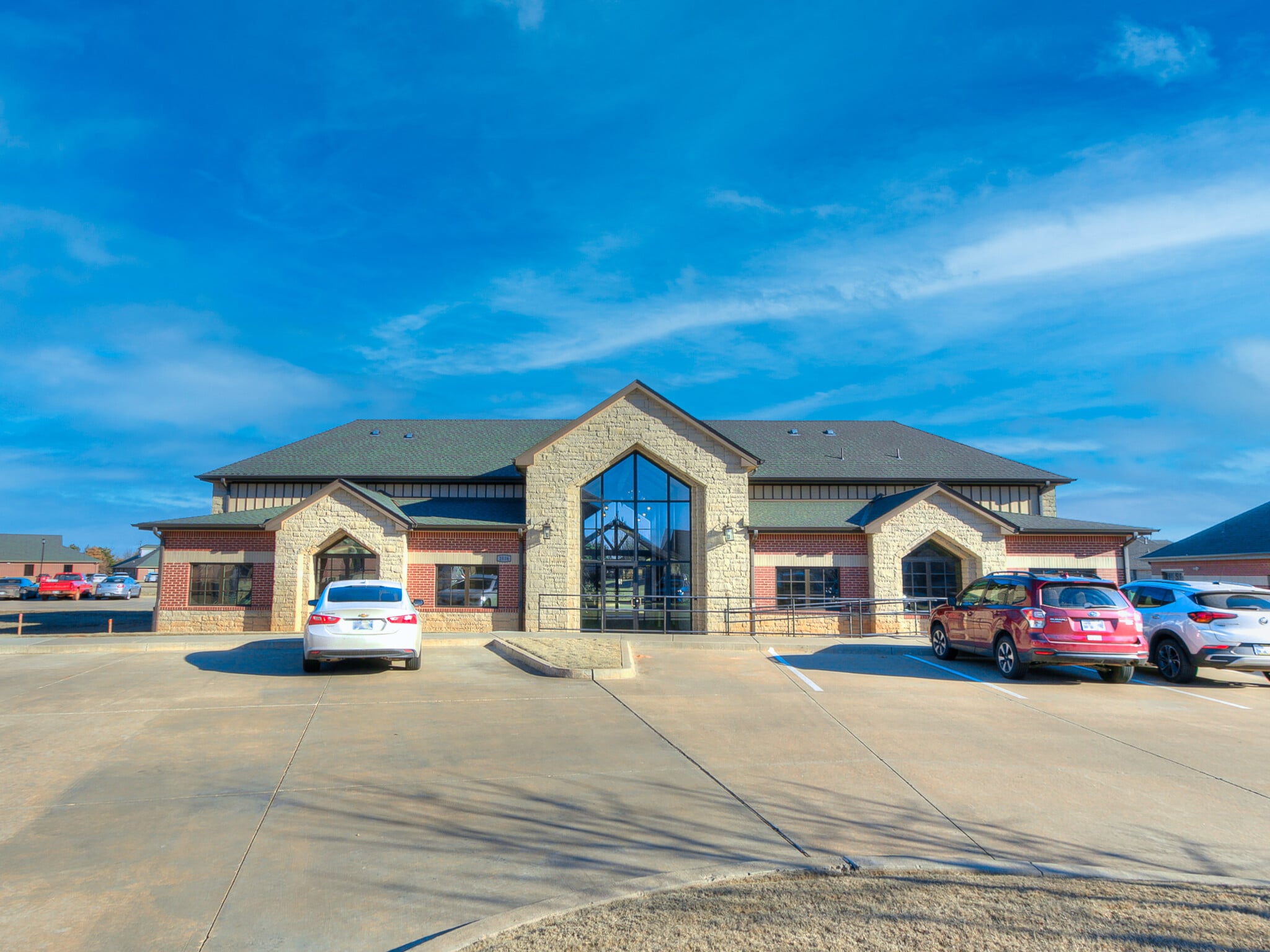 2836 N Kelly Ave Edmond OK 73003 Austin Square LoopNet 2836 N Kelly Ave Edmond OK 73003 Austin Square LoopNet