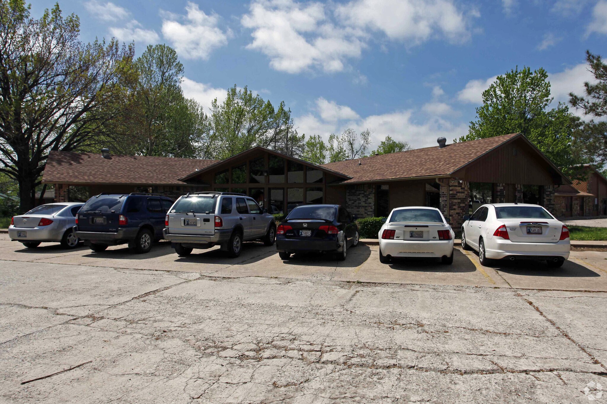 2212 Westpark Dr, Norman, OK for sale Primary Photo- Image 1 of 1