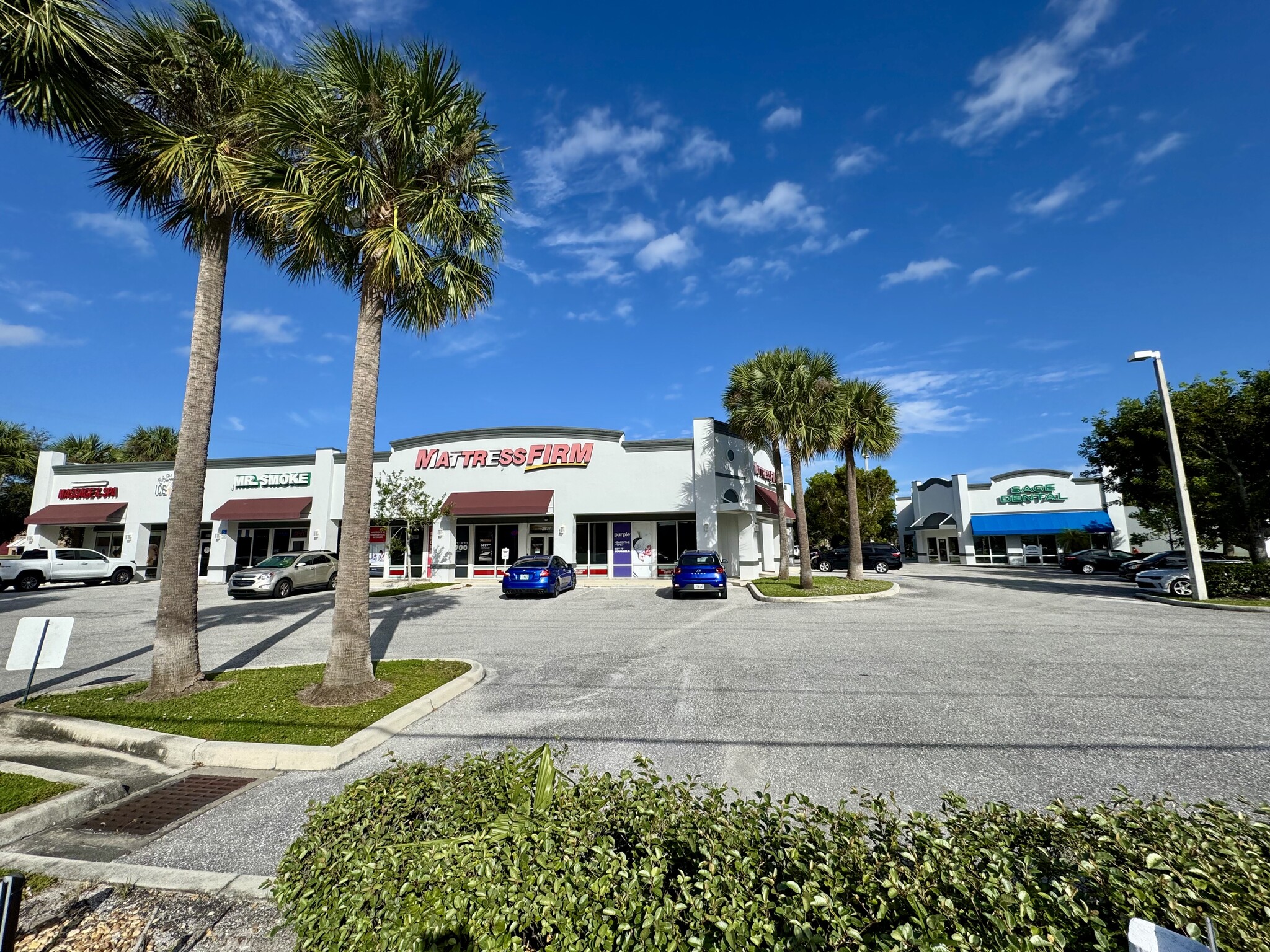 2835-2841 NW Federal Hwy, Stuart, FL for lease Building Photo- Image 1 of 5