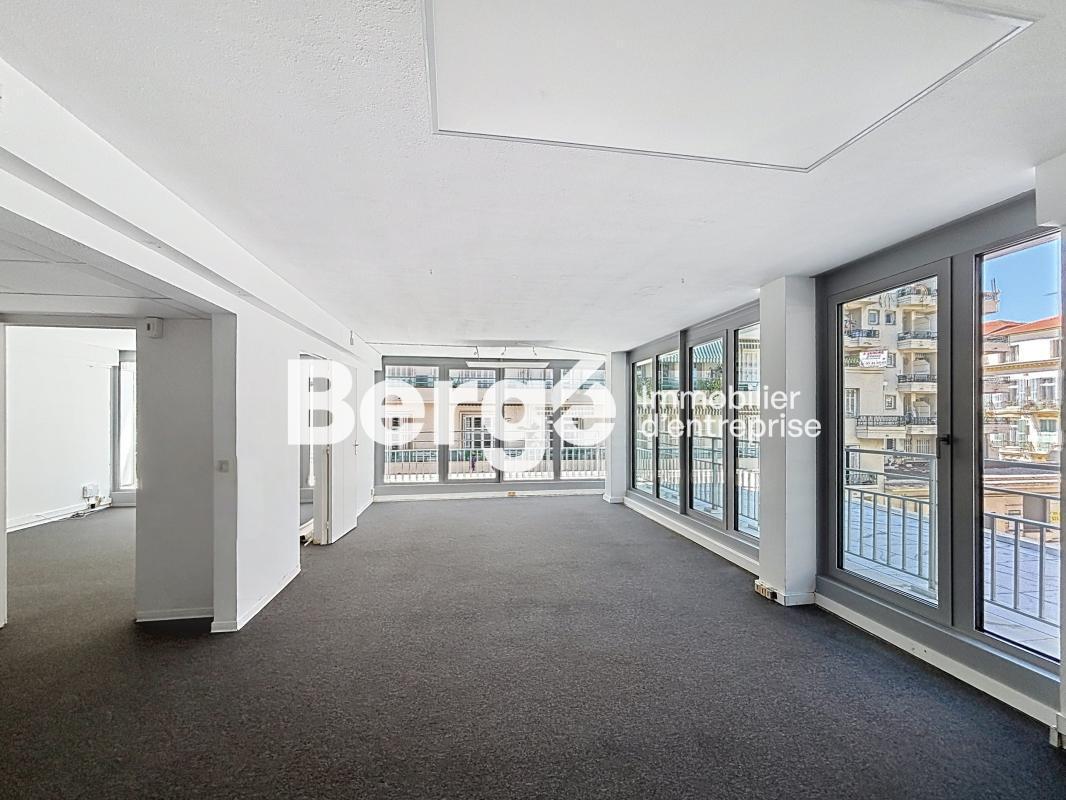 5 Rue Gabriel Fauré, Nice for lease Interior Photo- Image 1 of 12