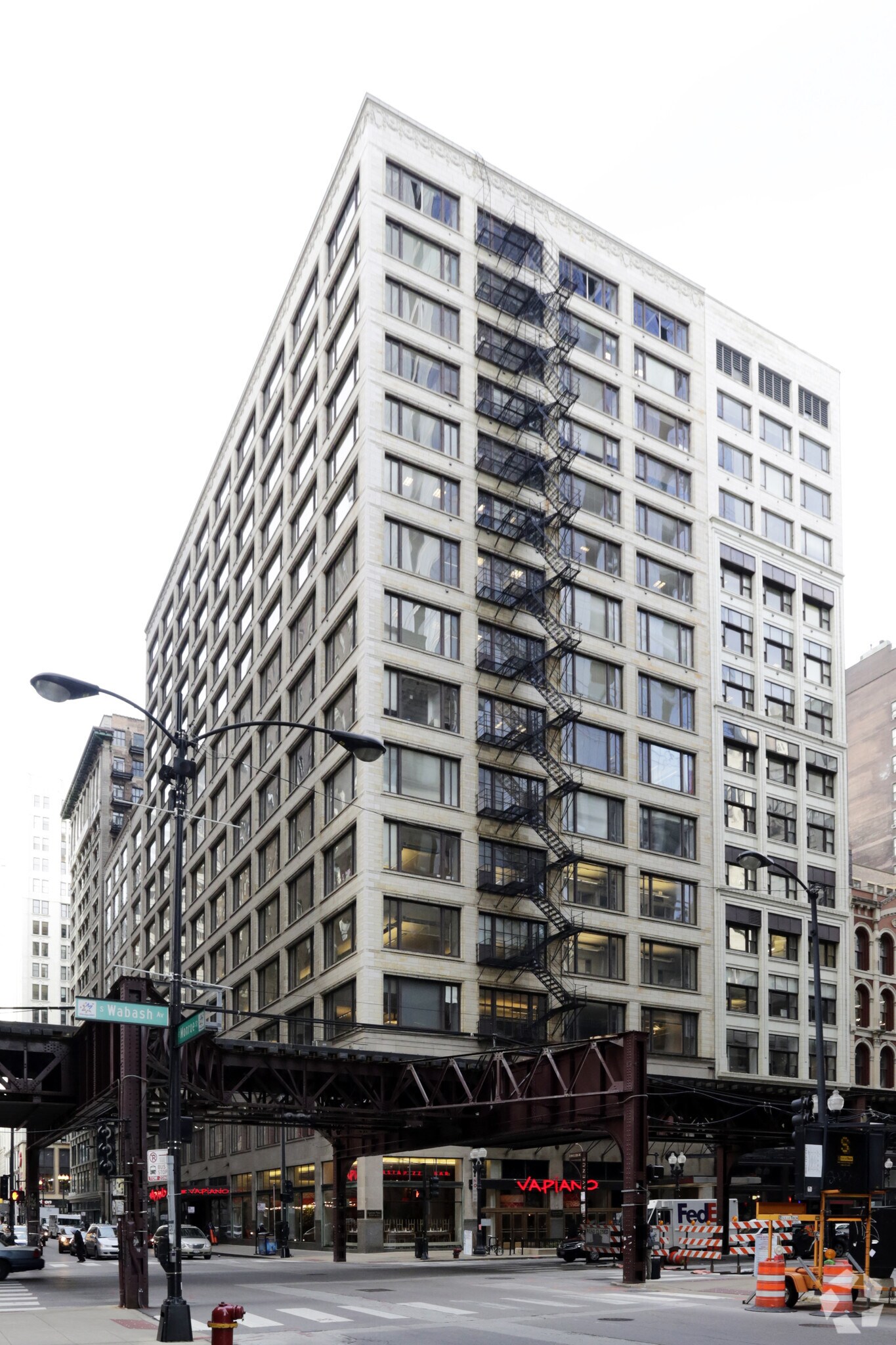 44 S Wabash Ave, Chicago, IL for sale Primary Photo- Image 1 of 1