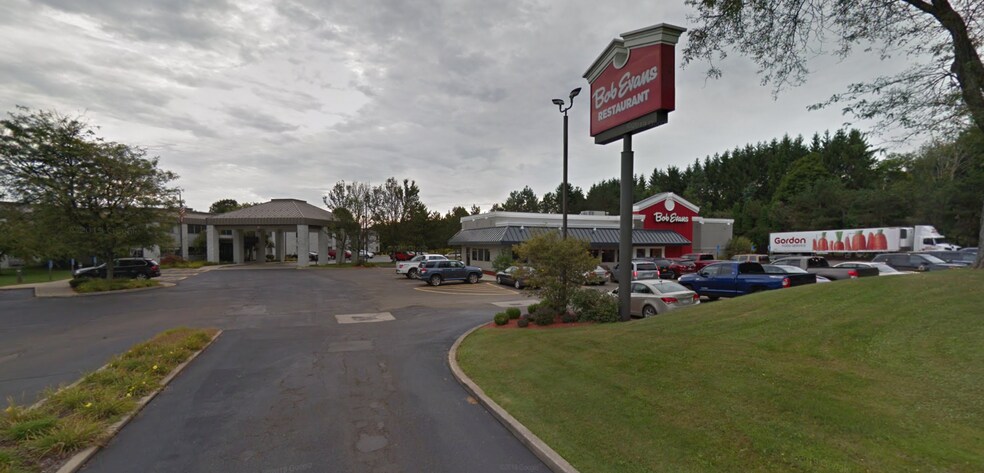 2798 N Main Street Ext, Jamestown, NY for sale - Building Photo - Image 1 of 1