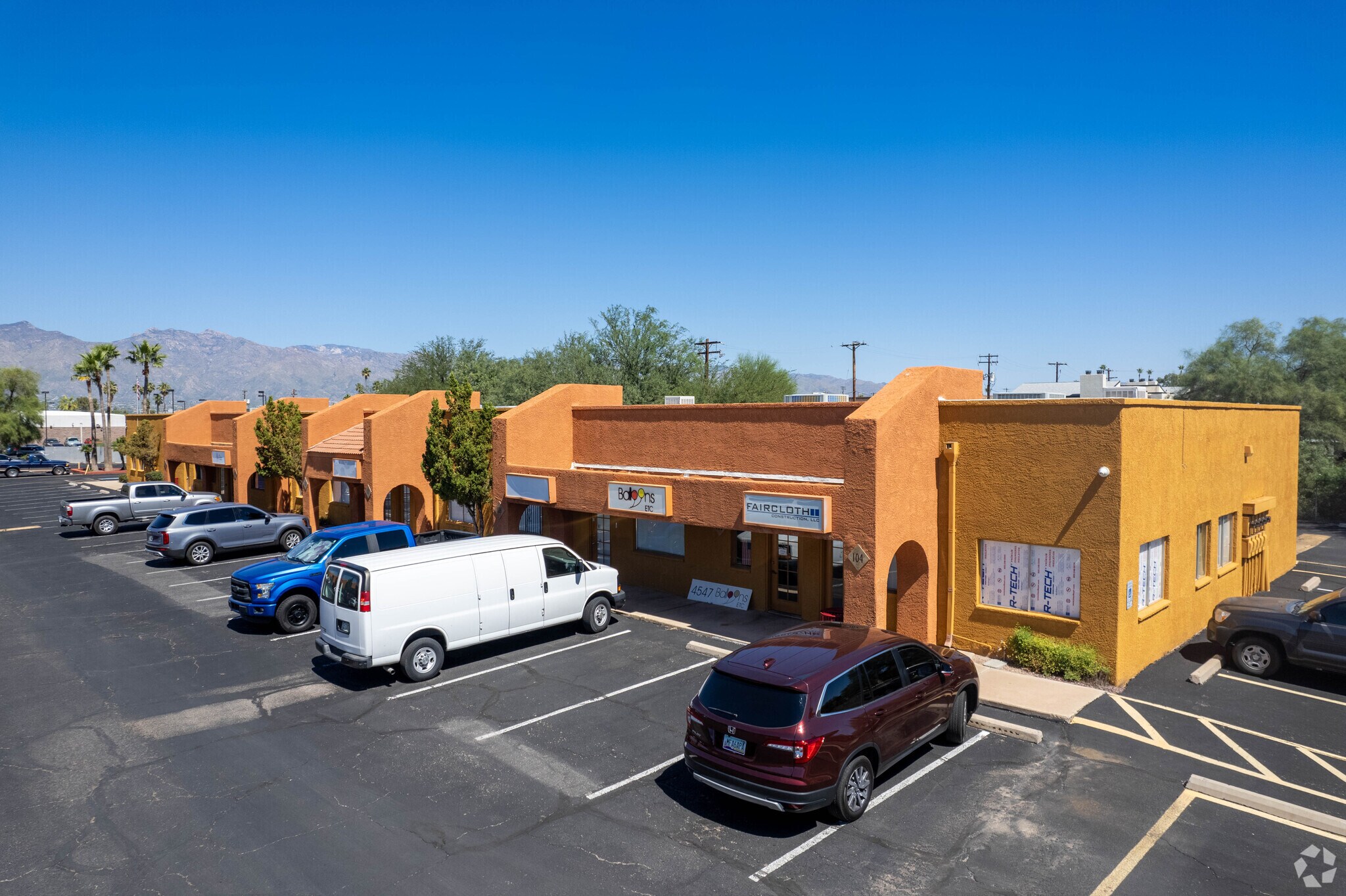 4500 E Speedway Blvd, Tucson, AZ for lease Primary Photo- Image 1 of 6