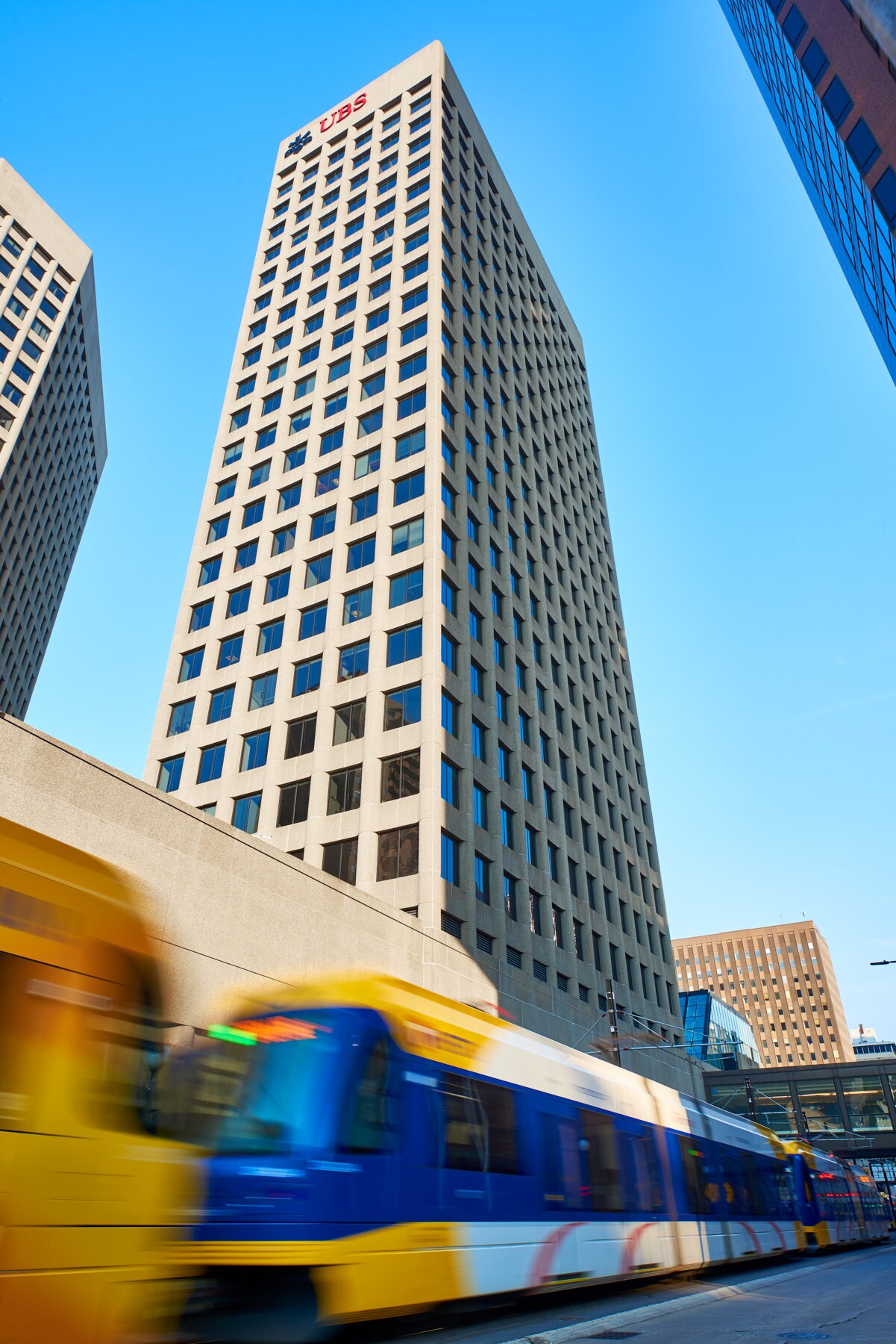 445 Minnesota St, Saint Paul, MN 55101 Town Square