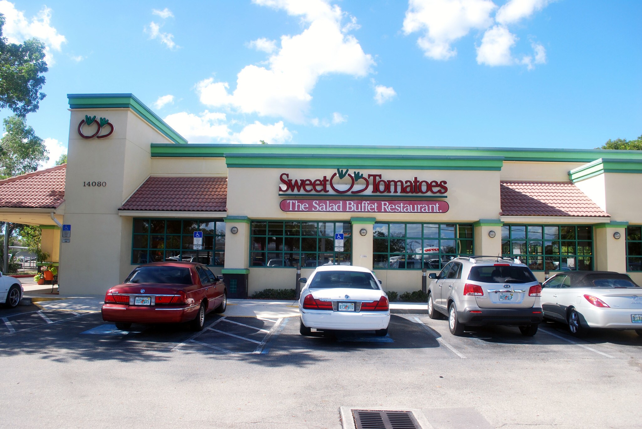 14080 S Tamiami Trl, Fort Myers, FL 33912 Former Sweet Tomatoes
