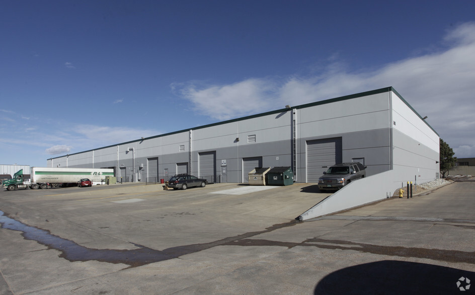 5885 E 45th Ave, Denver, CO for lease - Building Photo - Image 3 of 3